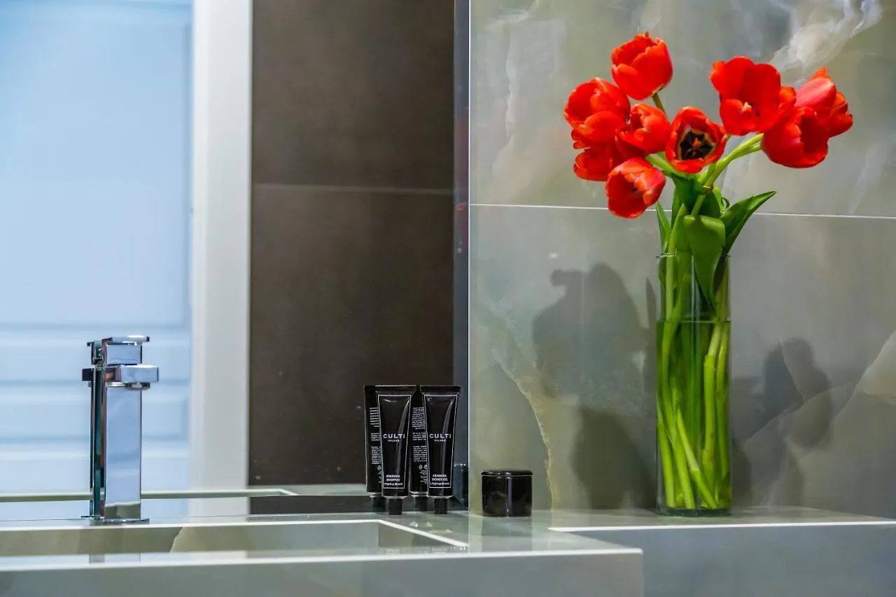 Bed & Breakfast Dei Martiri Suite Naples Italy