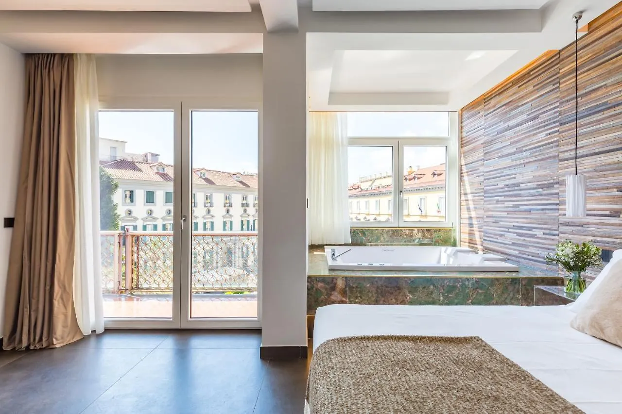 Dei Martiri Suite Неаполь